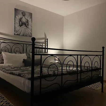 Route 68 Apartament